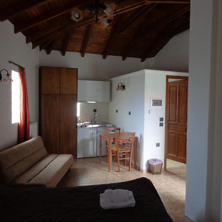 Alonaki Guesthouse Plátanosz Kültér fotó
